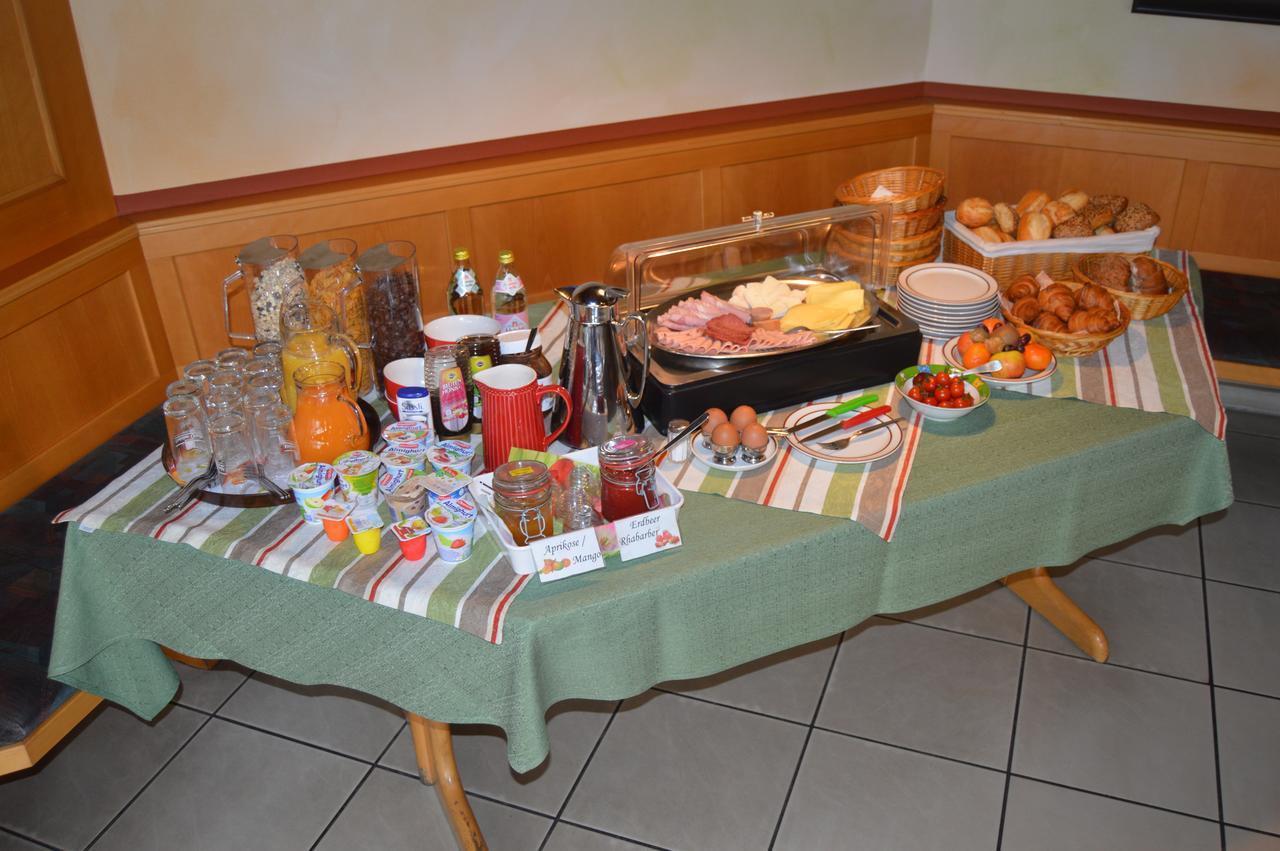 Zahler Hotel 3*